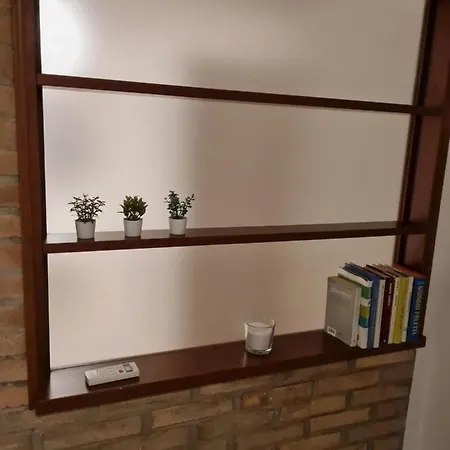 Al Castello - Aeroporto Delle Marche - Ancona Апартаменты *