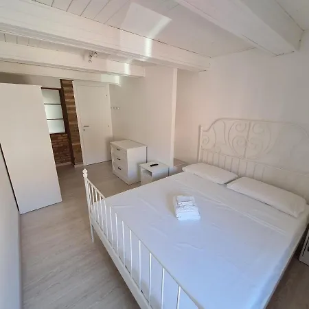 Апартаменты Al Castello - Aeroporto Delle Marche - Ancona