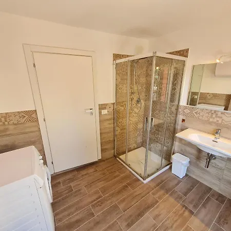 Апартаменты Al Castello - Aeroporto Delle Marche - Ancona Фальконара-Мариттима