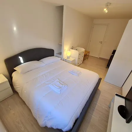 Al Castello - Aeroporto Delle Marche - Ancona * Фальконара-Мариттима