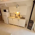 Al Castello - Aeroporto Delle Marche - Ancona *