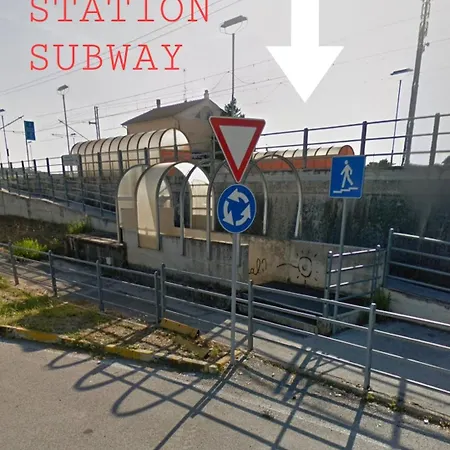 Al Castello - Aeroporto Delle Marche - Ancona Lägenhet Falconara Marittima